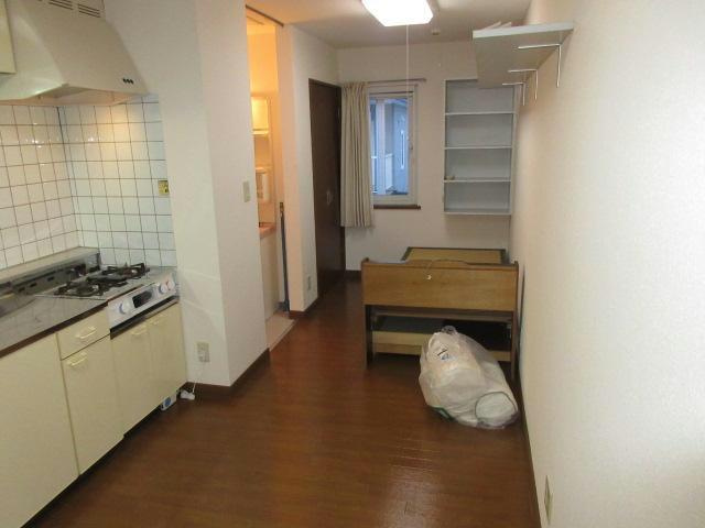 文教荘の居間・リビング