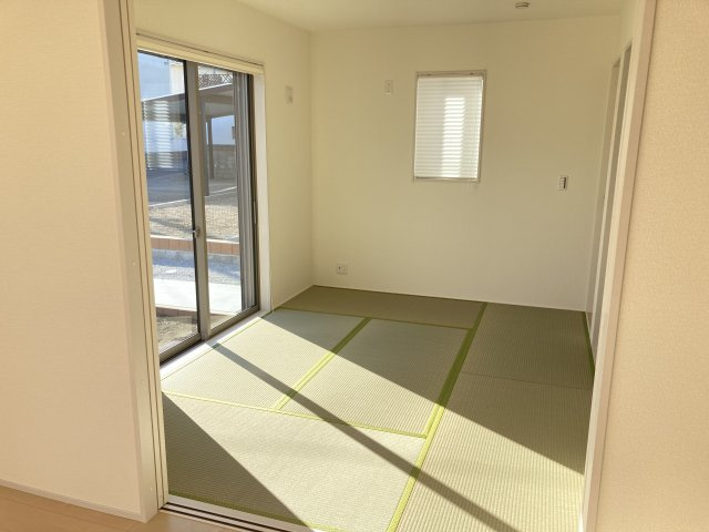リーブルガーデンS富岡市下高瀬第１　6号棟の和室|１階６帖和室です。