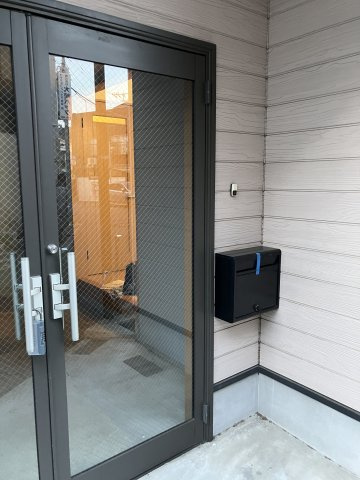 AB店舗のエントランス