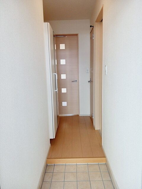 クーネル東松戸の玄関