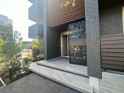 【エントランス】 | Comodo.TT