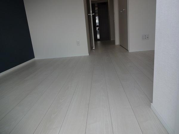 LUMEED横濱鶴見の居間・リビング