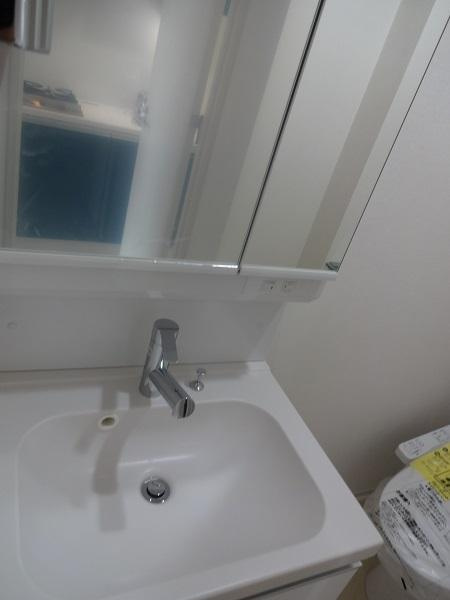 LUMEED横濱鶴見の洗面所