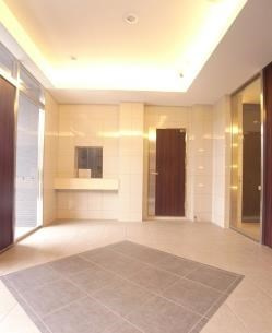 コンシェリア豊洲マスターズヴィラのロビー