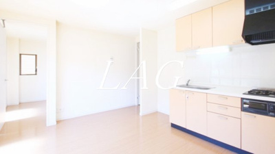 【居間・リビング】 | シャトー・ド・シャトン | 洋室のお部屋です。