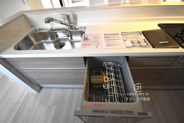 ケイアイフィット　水戸市東台　1期 　4のキッチン|食事の後片付けもラクラクの食洗機つき♪水道代の節約になり、気になる手荒れも防げそう！