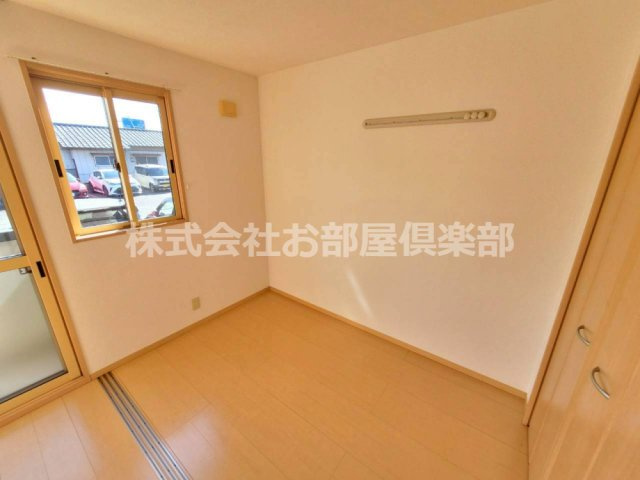 コンフォート宮ノ陣の洋室