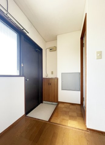 下助任HOUSEの玄関