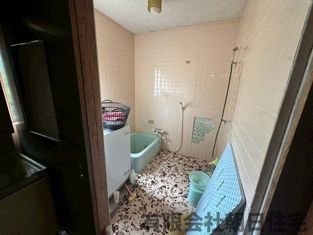 【浴室】 | 八束町江島中古戸建 | ゆったり過ごせるお風呂です