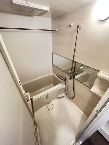 スプランディッドVIII(エイト)の浴室