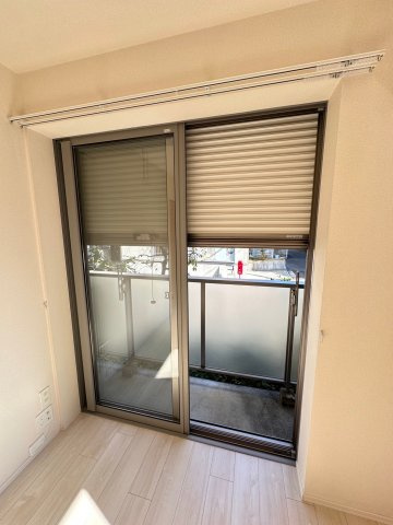 ドムスＮＹ・杉並のセキュリティ|★1階でも安心な防犯シャッター★