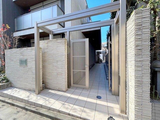 ドムスＮＹ・杉並のロビー|★入口★