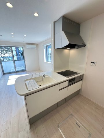 ドムスＮＹ・杉並のキッチン|★IH3口システムキッチン★