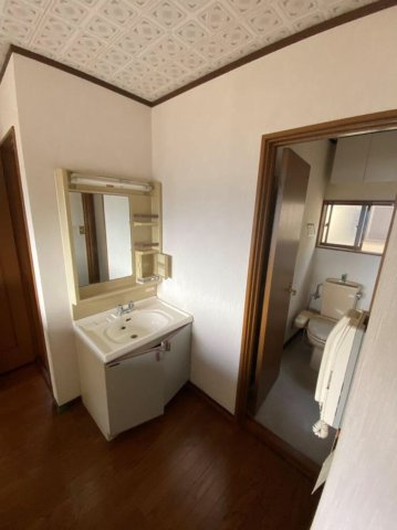 中古戸建　柏市戸張の洗面所
