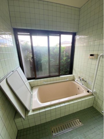 中古戸建　柏市戸張の浴室