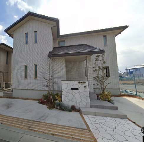 涼風町住宅のエントランス