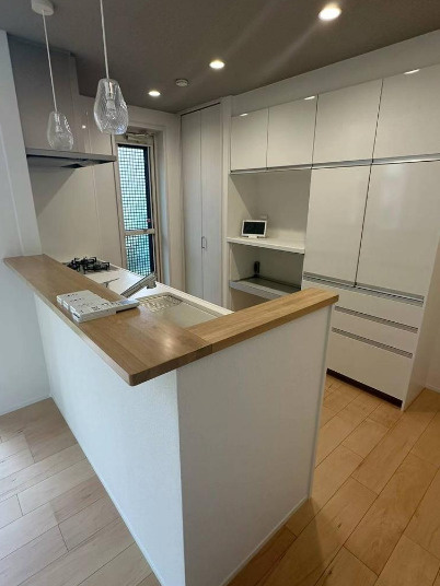 涼風町住宅のキッチン