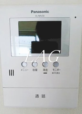 【セキュリティ】 | ソレイユ | モニター付インターホンです。