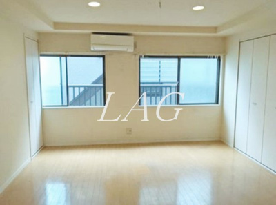 【居間・リビング】 | タルミビル | 洋室のお部屋です。