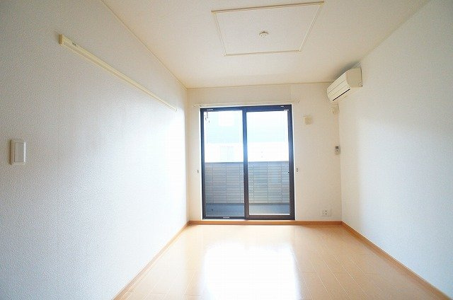 カーサ　フェリス　Ⅱの居間・リビング