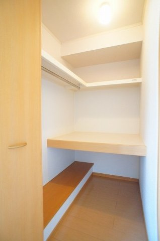 カーサ　フェリス　Ⅱの収納