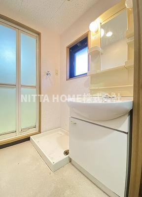 ユーミー 片山の洗面所|独立洗面化粧台もありますよ♪