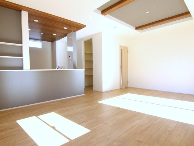 【居間・リビング】 | ブルーミングガーデン前橋市六供町3丁目ー①