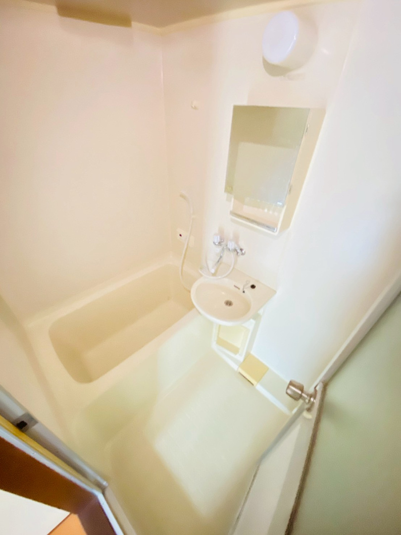 【浴室】