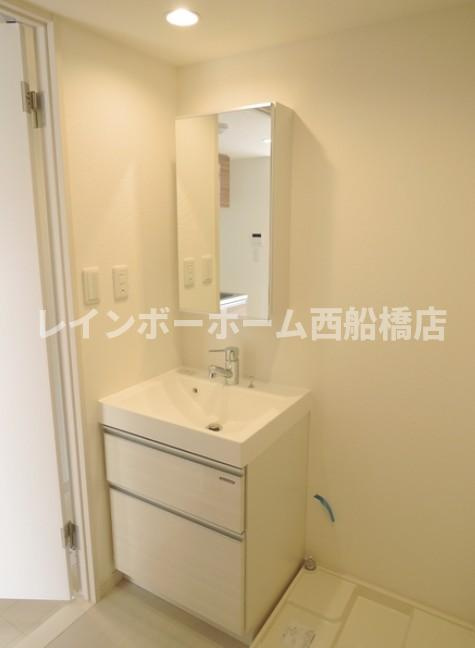 ハルホ東船橋の洗面所