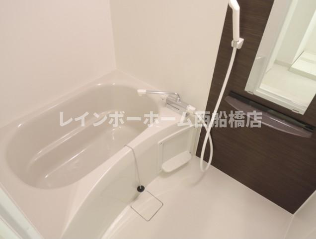 ハルホ東船橋の浴室