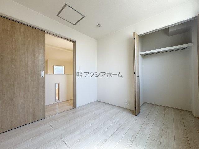 東村山市秋津町4丁目・全7棟　新築一戸建　1号棟の洋室|中央洋室4.5帖