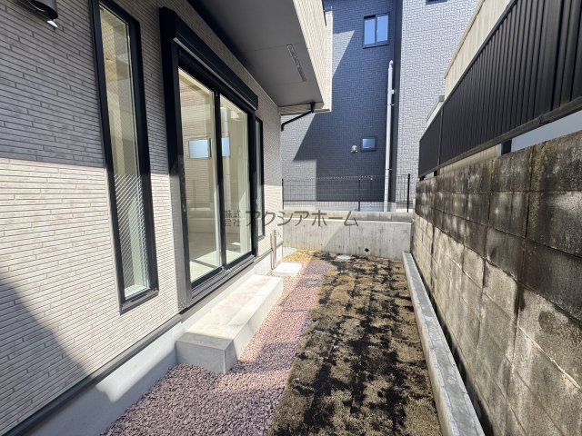 東村山市秋津町4丁目・全7棟　新築一戸建　1号棟の庭