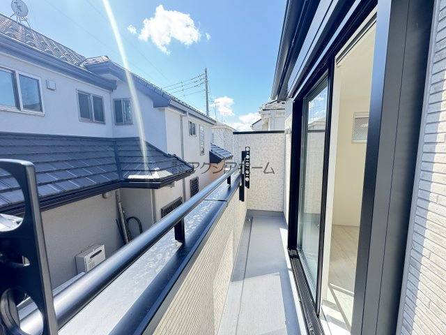 東村山市秋津町4丁目・全7棟　新築一戸建　1号棟のバルコニー