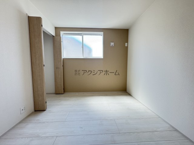 東村山市秋津町4丁目・全7棟　新築一戸建　1号棟の洋室|中央洋室4.5帖