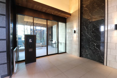 【ロビー】 | ザ・パークハビオ都島フロント