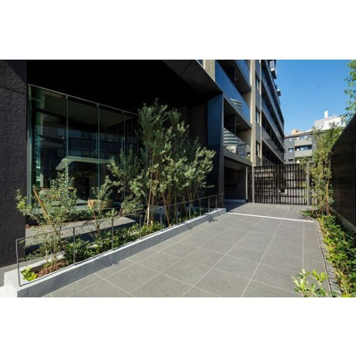 【エントランス】 | ザ・パークハビオ目黒桜邸 | アプローチ