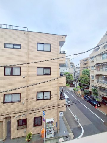 渋谷区千駄ヶ谷４丁目の賃貸マンションの外観