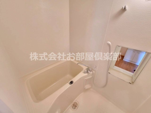 レクルスコートBの浴室