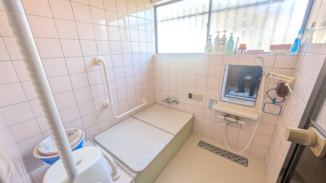 【浴室】の画像