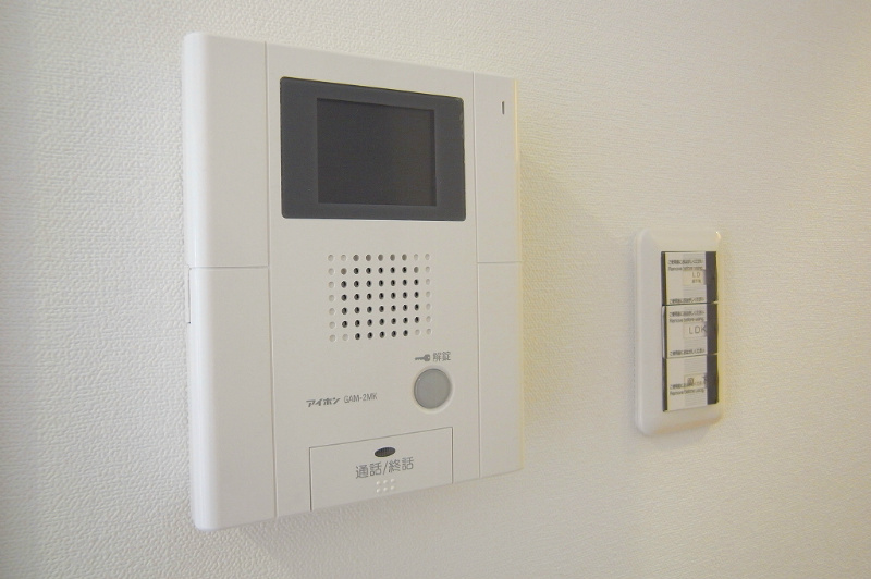 アルクス森下のセキュリティ|モニター付インターホン