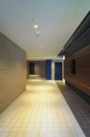 アルクス森下のロビー