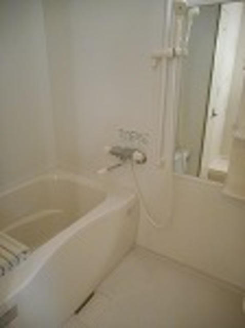 アスリュクス宮前平の浴室|1日の疲れをリフレッシュ