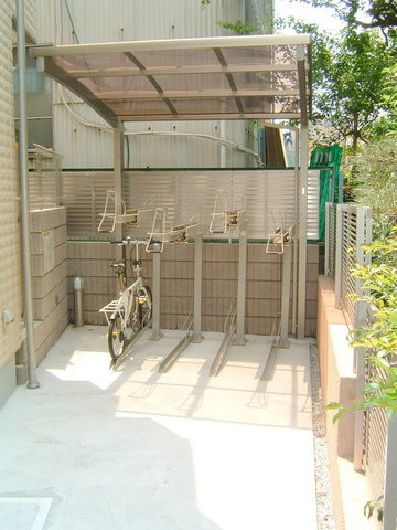 アスリュクス宮前平のその他共用部分|屋根付駐輪場