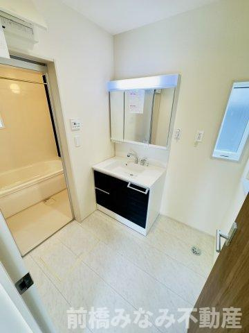 高崎市下佐野町　３号棟(全３棟)　ブルーミングガーデン　新築建売分譲の浴室|落ち着いた空間のお風呂です