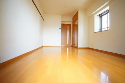 【居間・リビング】 | ピュアドーム箱崎アートリア