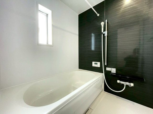 スタンダードな洋室です