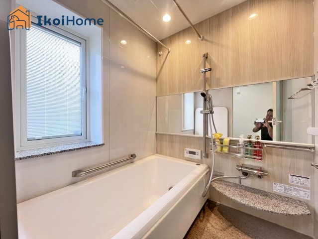 明石市二見町西二見駅前3丁目　中古戸建の浴室|【ホームページに現地動画掲載中】●年中無休：当日予約可●浴槽は広く足を伸ばせます！