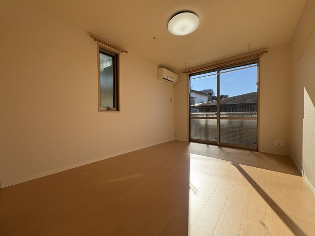 ジョイフル南馬込の居間・リビング|★陽の当たるリビング★