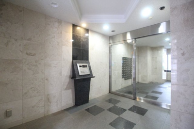 【エントランス】 | レジオス池袋イースト