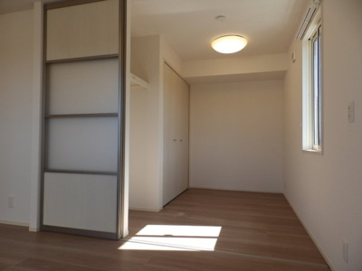 【洋室】 | プランドール・華